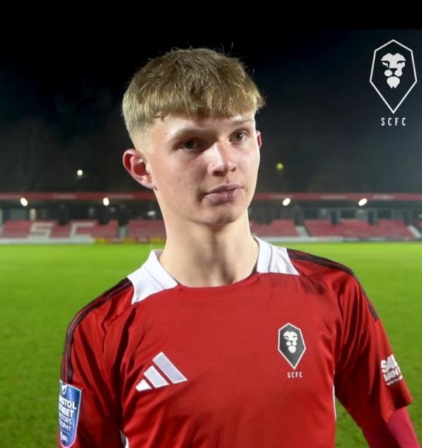 浩源配资 再反转！记者：17岁天才前锋赖特将加盟利物浦，红军击败枪手